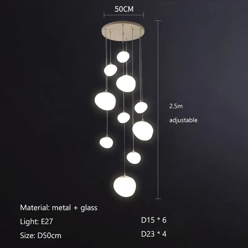 Eleganckie lampy wiszące do salonu - szklane
