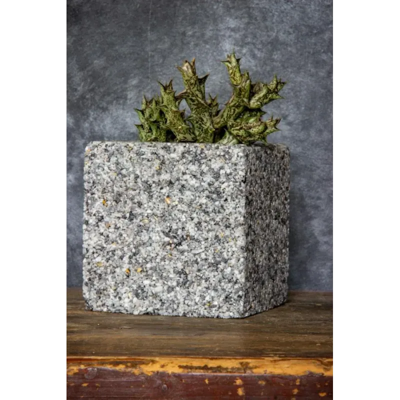 Szara donica z kamienia Marbi - Gray 2 | 15x15x15 cm